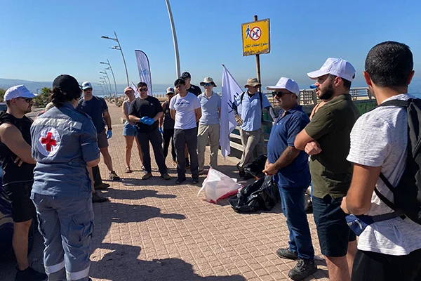 INDEVCO Cleans the Amchit Shore to Contribute to a Healthier Ecosystem